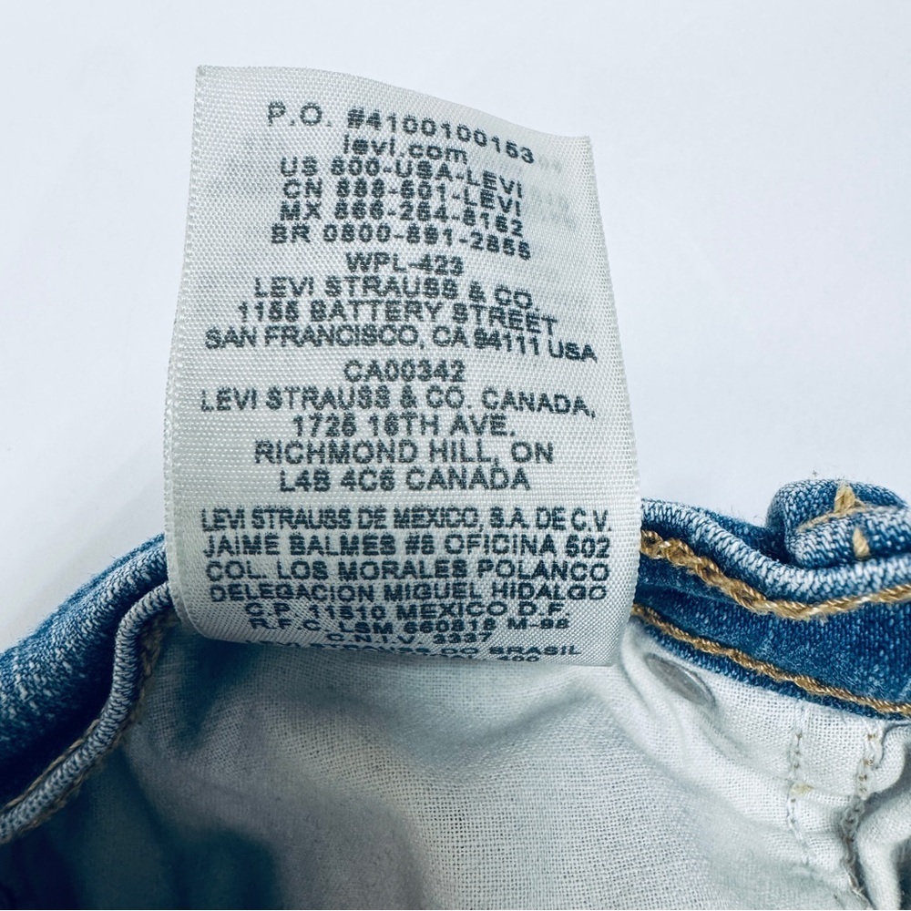 Levi's Women's Perfectly Slimming 512 Light Blue Boot Cut Jeans Size 12 Medium - Picture 9 of 14